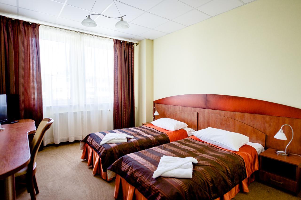 Stal Hotel 3*